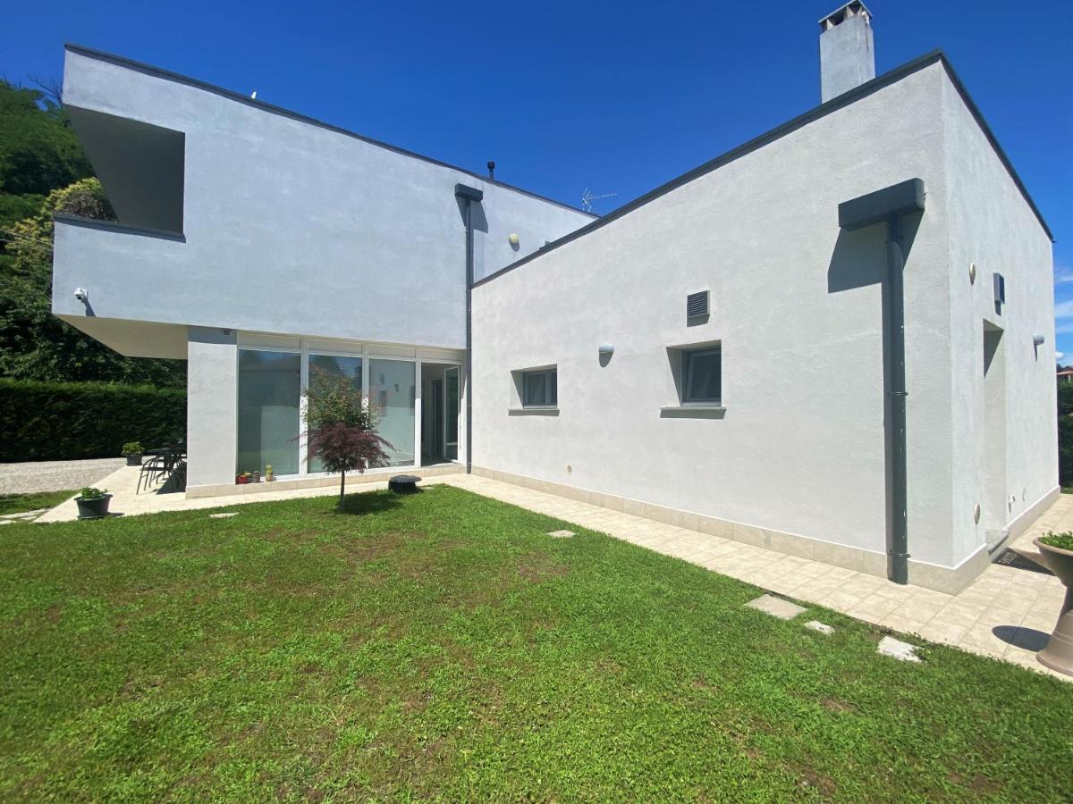 Crystal B&B Dormelletto Exteriér fotografie