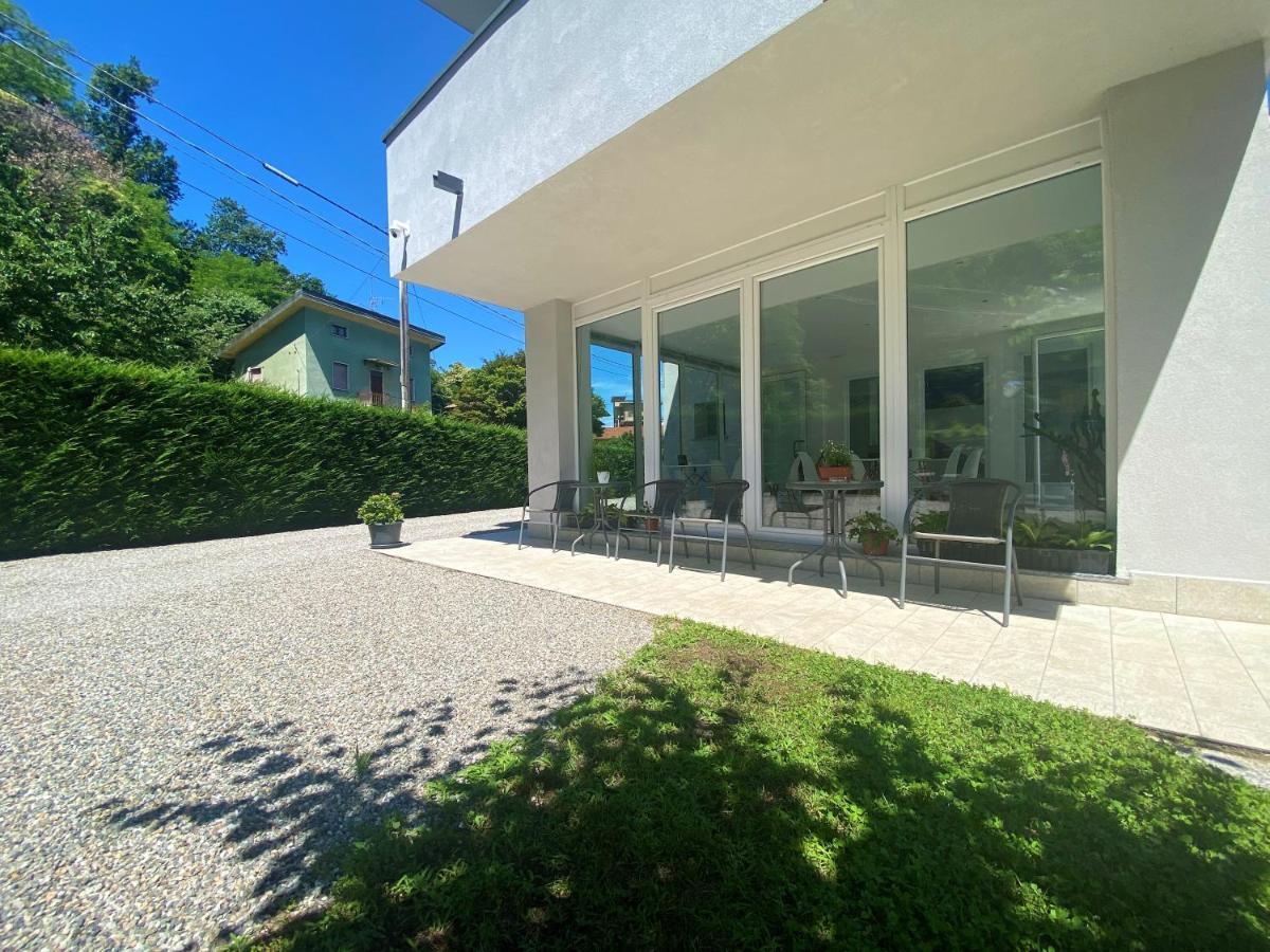 Crystal B&B Dormelletto Exteriér fotografie